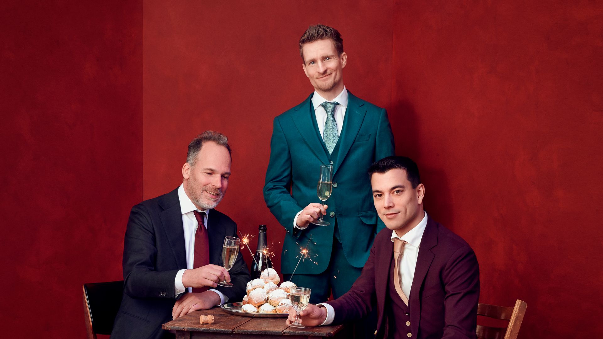 De nogal hyperbijzondere Eindhovense Oudejaars-improvisatie-extravaganza 2025 - Andries Tunru & Stefan Hendrikx