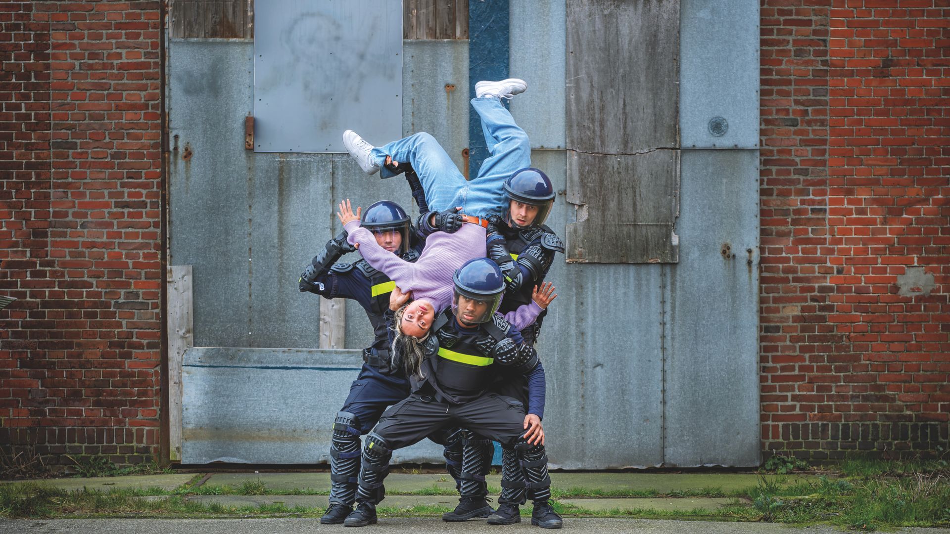 CONTRA - Wabisabi in samenwerking met HIIIT en Het Houten Huis