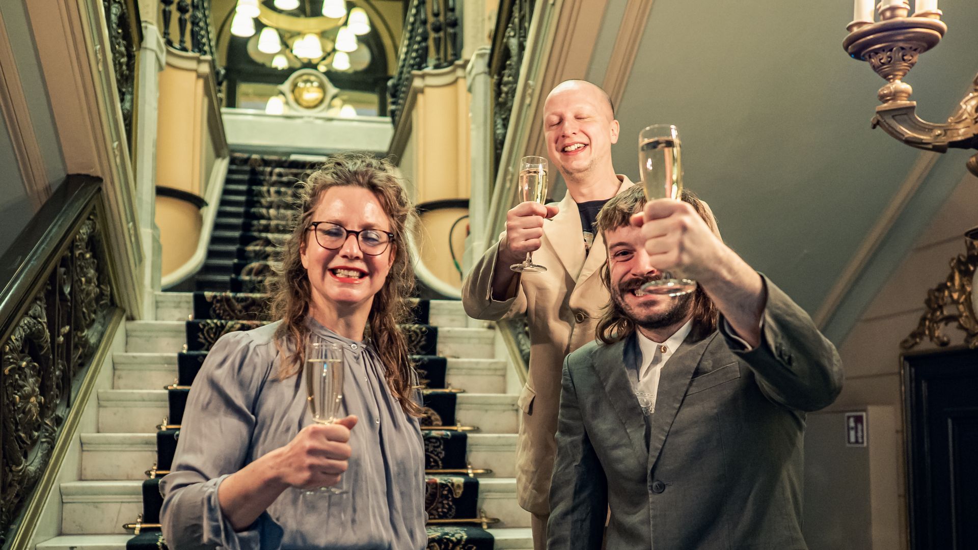 ARENDS - De Poezieboys & theatergroep ECHO